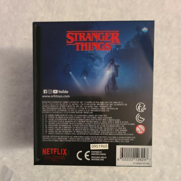 Stranger Things Dustin Soft Slow Squishies Ultra Figurine - Picture 6 of 8